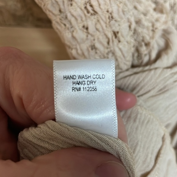 Zenana size XL Cream Color Lacey Strappy Builtin Bra Feminine Sexy Flowy top - Picture 11 of 11